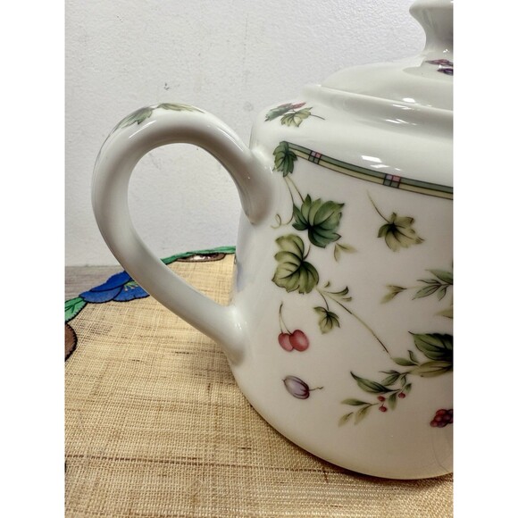 Andrea By Sadek Corona 7” Teapot Pitcher Fruit Design 32 oz Porcelain Japan - Picture 6 of 15